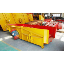 High efficiency motor mining vibrating grizzly feeder in China